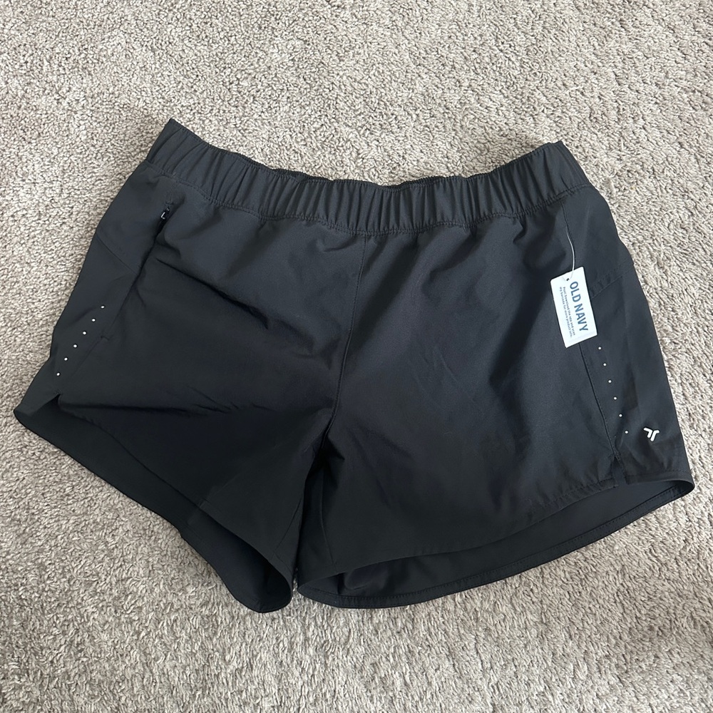 Old Navy running short